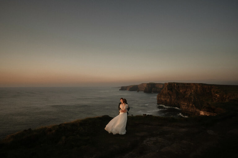 Hochzeitsfotograf Irland - Unvergessliche Momente in der irischen Landschaft festgehalten