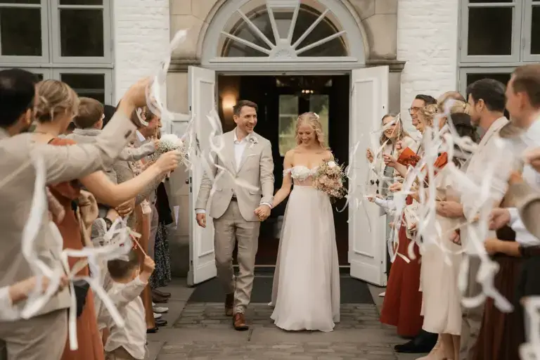 Standesamtliche Trauung von Dawna und Timon im Ahrensburger Schloss – ein emotionaler Moment voller Liebe